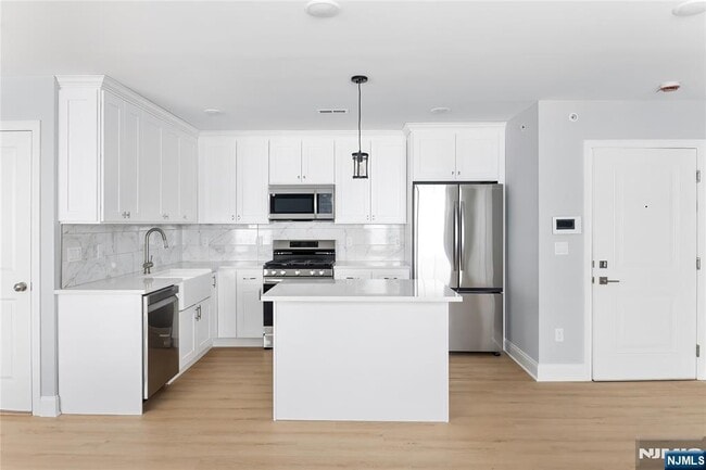 Foto del edificio - 110 Madison St