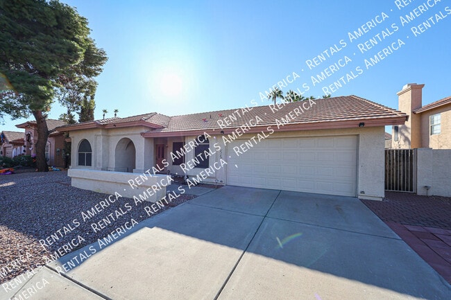 Building Photo - 6769 W Tonto Dr