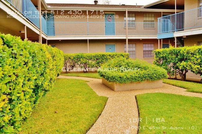 Building Photo - Tanglewood North