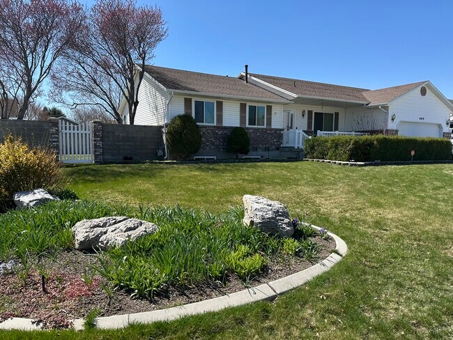 Photo - 4919 W 8620 S Apartments