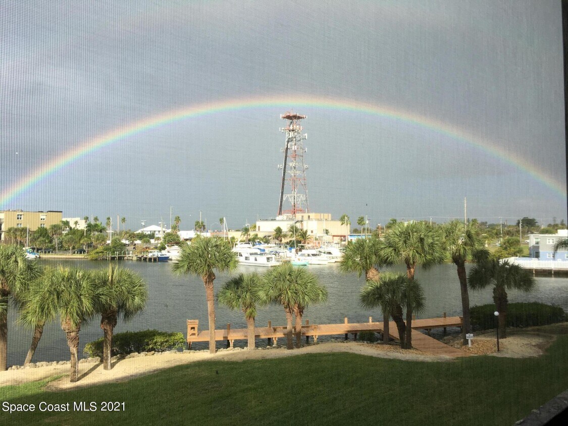 Primary Photo - 3873 S Banana River Blvd