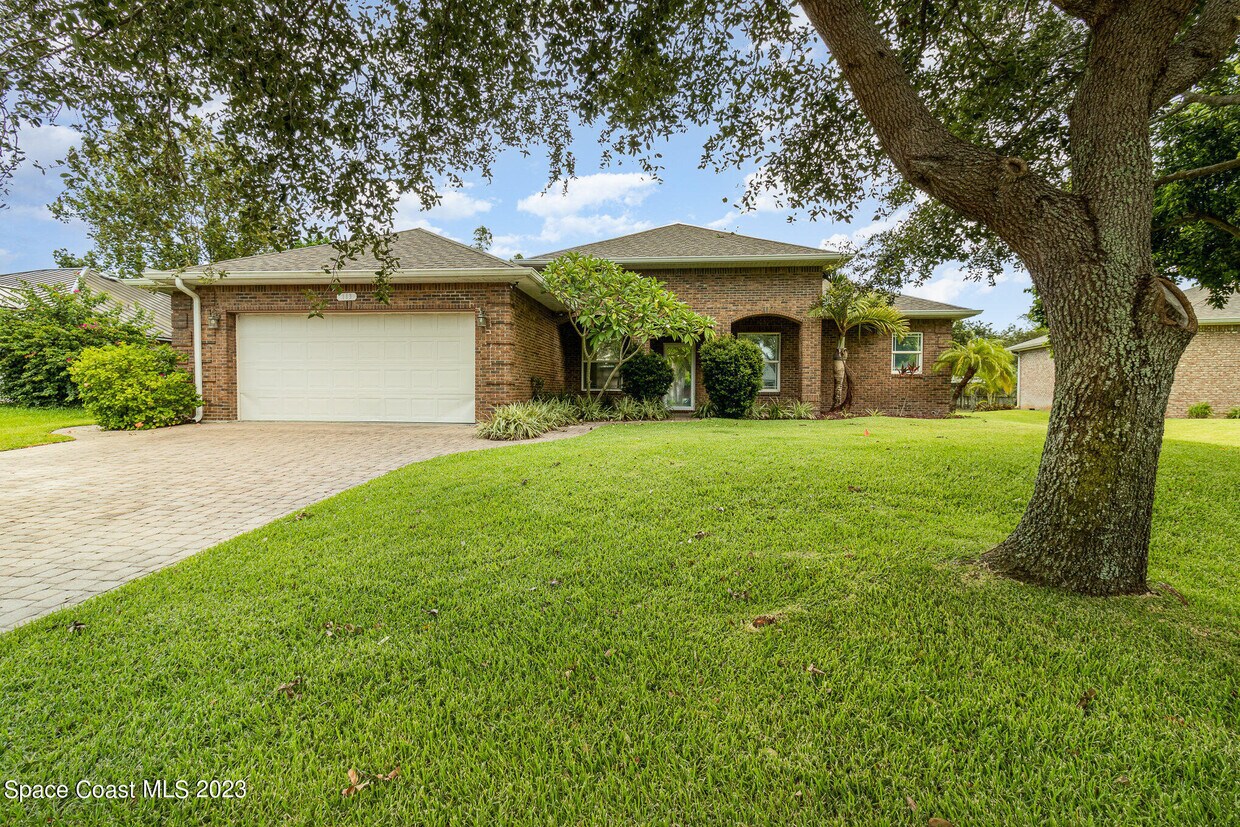 Foto principal - 113 Palm Cir