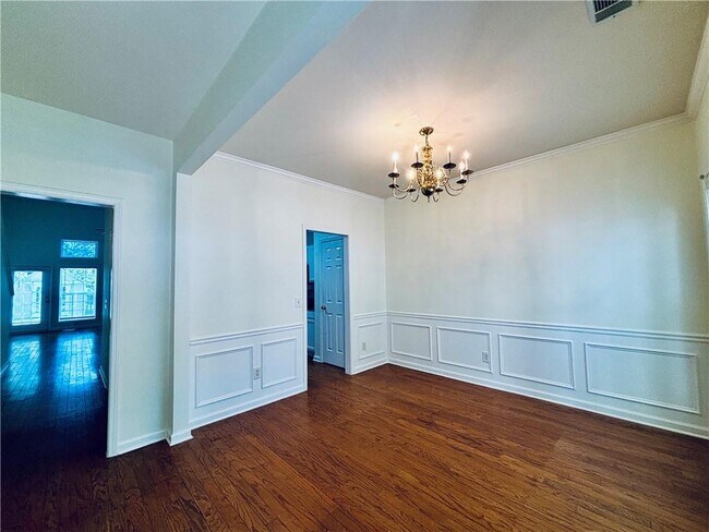 Foto del edificio - 220 Morning Dove Ln