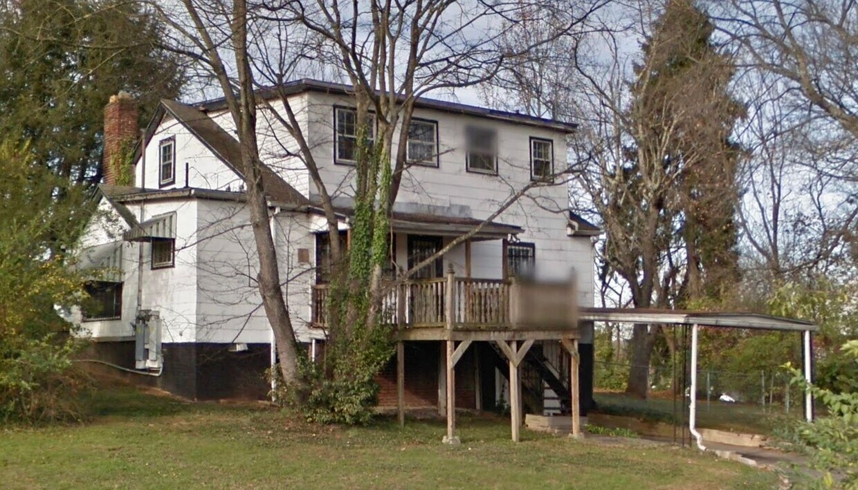 Foto del edificio - 3502 Lansing Ave