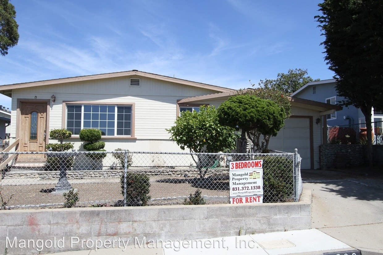 Primary Photo - 3 br, 1 bath House - 1732 Darwin Street