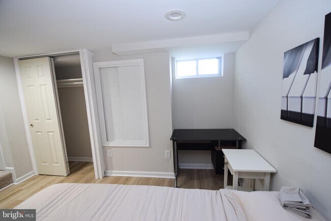 Foto del edificio - 1629 Searles Rd