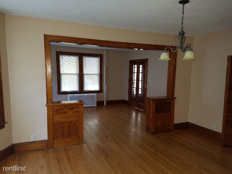 Foto principal - 2 br, 1 bath Apartment - 176 Spring Street