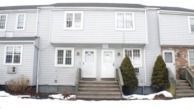 Building Photo - 14 Scuppo Rd