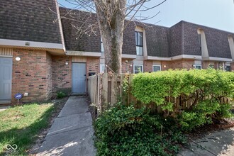 Building Photo - 7458 Countrybrook Dr