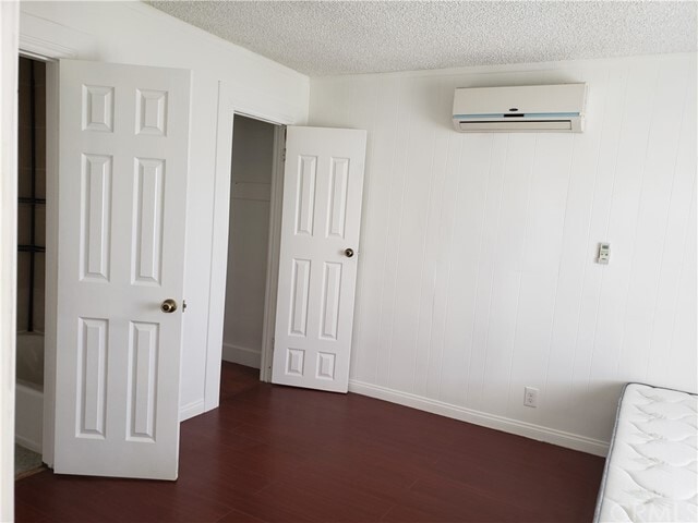 Building Photo - 1548 Kwis Ave