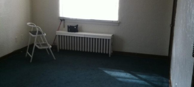  - Berdan Avenue Apartments