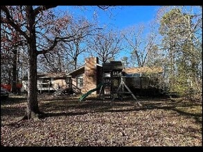 Building Photo - 912 Bumpus Rd