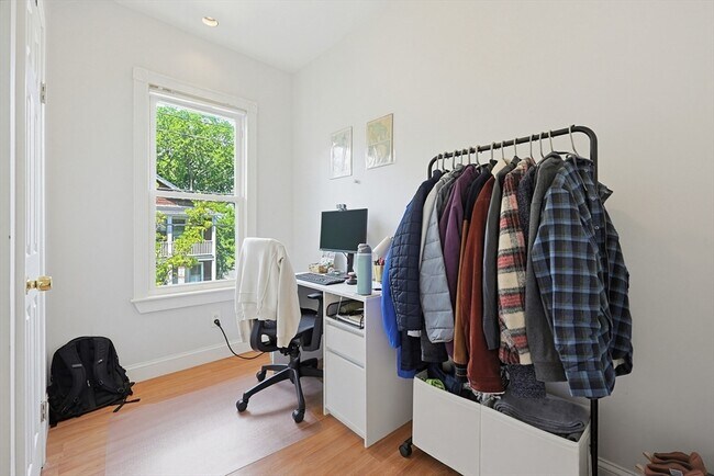 Foto del edificio - 298 Brookline St