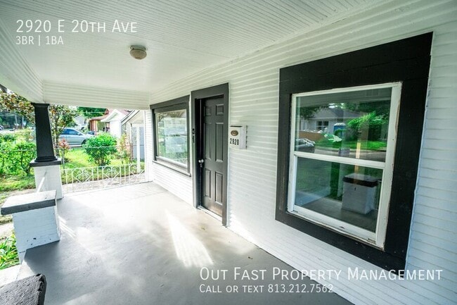 Building Photo - Beautiful 3 bed/1 bath in YBOR!