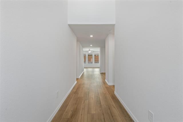 Foto del edificio - 14825 Hester Trl