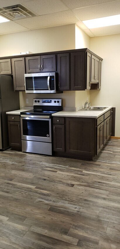 Kitchen - 23260 Main St