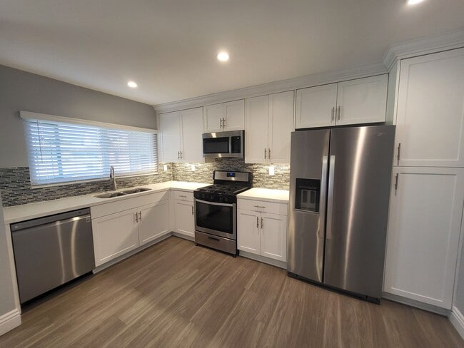 Interior Photo - Park Brooks