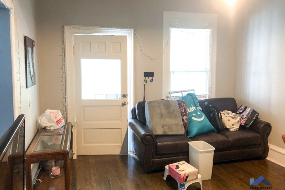 Foto principal - 2608 N Magnolia Ave