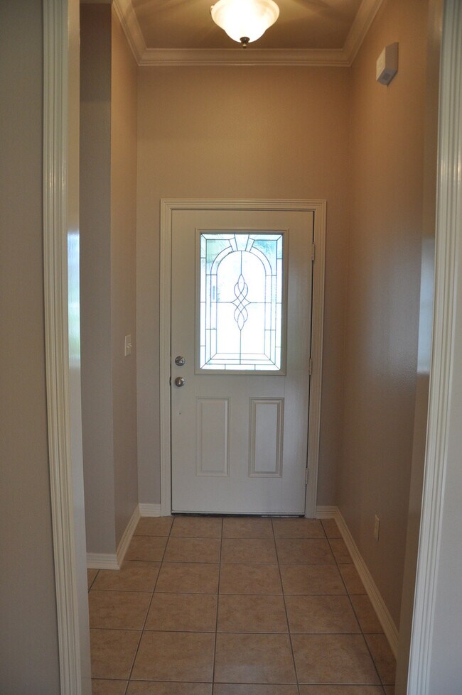 Foto del edificio - Coming Soon! Lovely 3 Bedroom 2 Bath Home ...