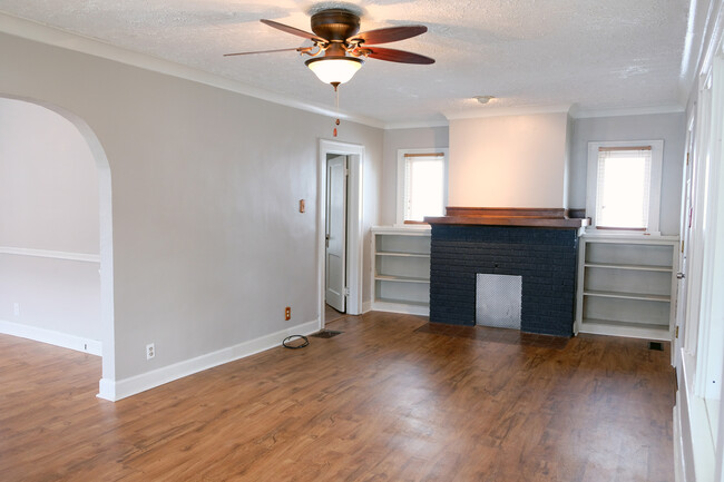 Living room - 2730 Barth Avenue