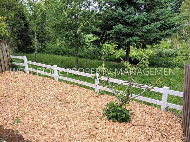 Foto del edificio - 519 SW 207th Ave