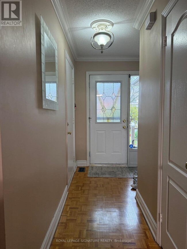 Building Photo - 1133 Westview Terrace