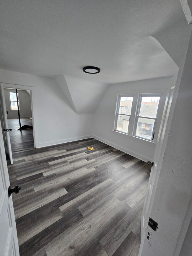 Building Photo - 1032 S 23rd St