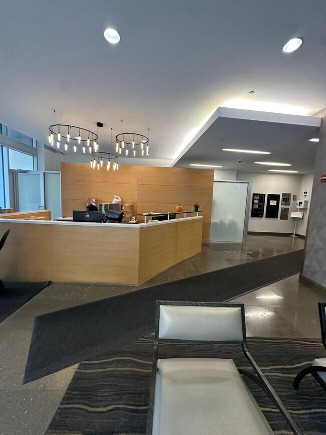 Foto del edificio - 1901 S Calumet Ave