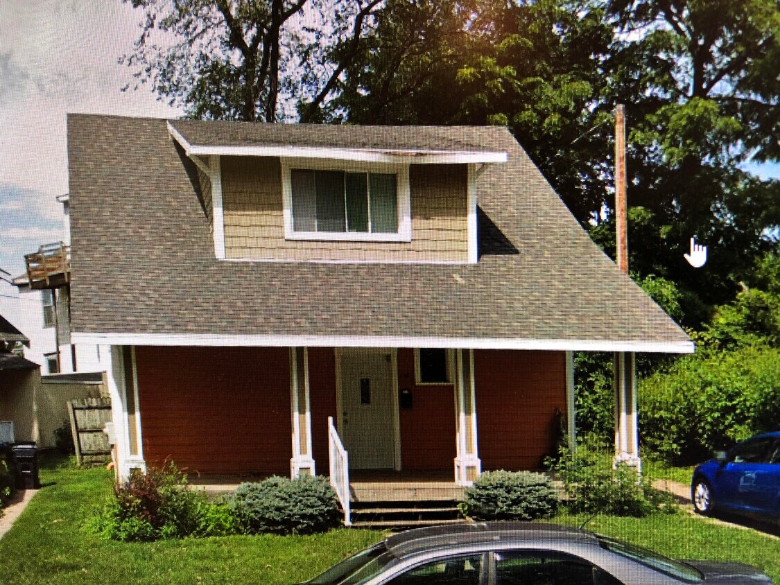 110 Glenwood Ave, Mankato, MN 56001 House Rental in Mankato, MN