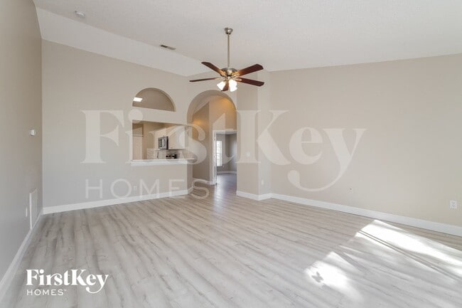 Foto del edificio - 429 Hanging Moss Rd