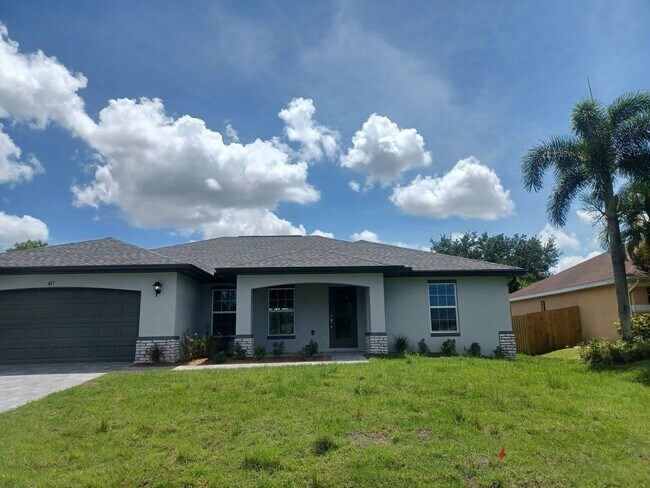 Foto del edificio - 4/2 Newer  construction home.