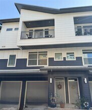 Building Photo - 2606 Wilson St