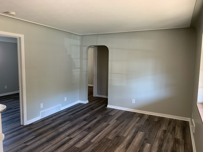 Foto del edificio - 4231 Harvest Ln