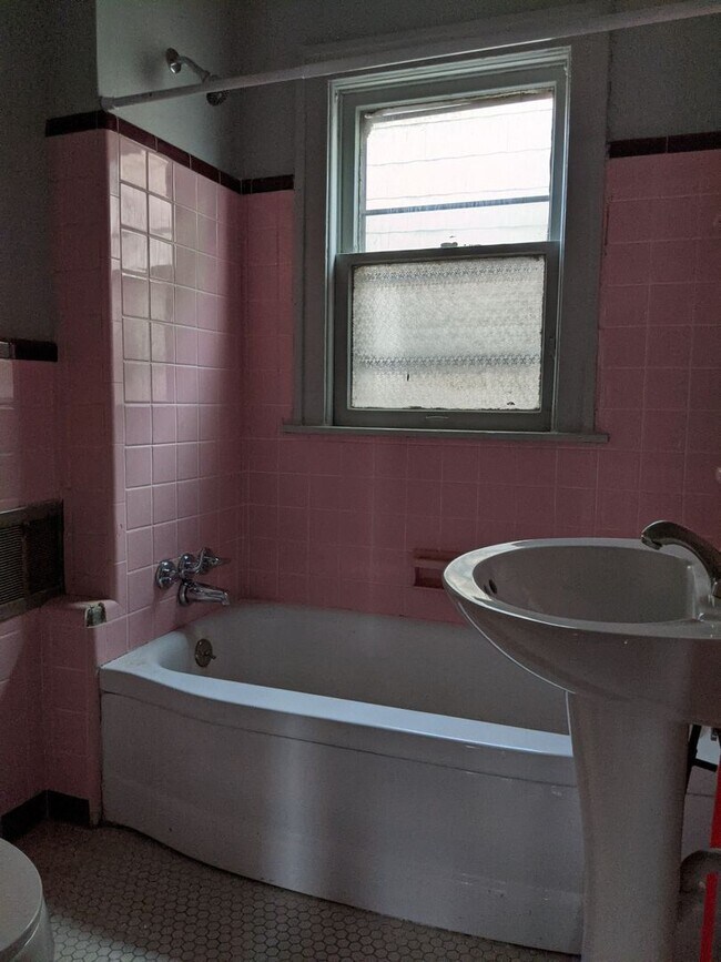 Foto del edificio - 2195 Springle St