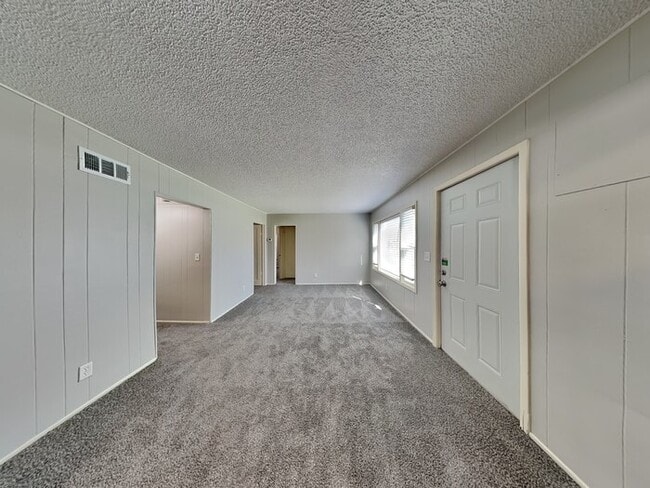 Building Photo - 3300 Welcome Ave N