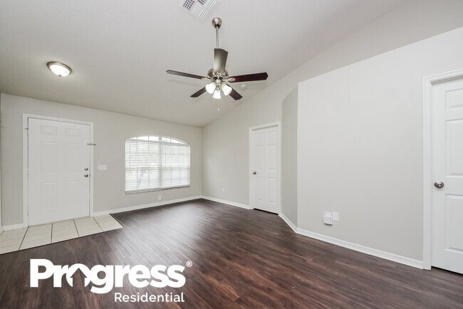 Building Photo - 916 San Rafael Way
