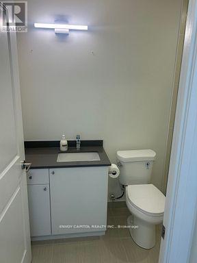 Photo du bâtiment - 3260 Sheppard Ave E