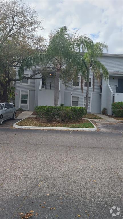 Building Photo - 7102 Waterside Dr