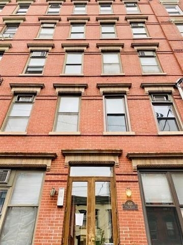 Foto del edificio - 805 Park Ave