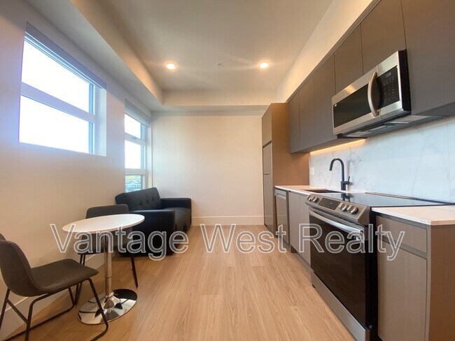 Photo du bâtiment - 720-720 K. L. O. Rd