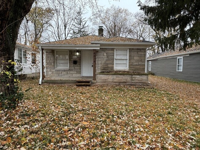 $625 OFF FIRST MONTH'S RENT! Charming 2-Bed, 1-Bath Single-Family Home in Indianapolis! - $625 OFF FIRST MONTH'S RENT! Charming 2-Bed, 1-Bath Single-Family Home in Indianapolis!