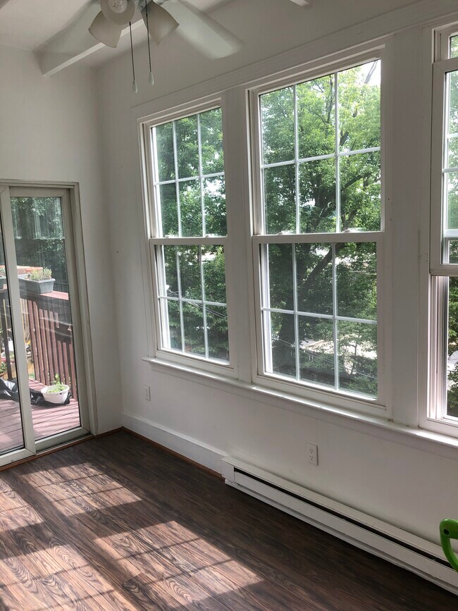 Foto del edificio - 5162 Fulton St NW