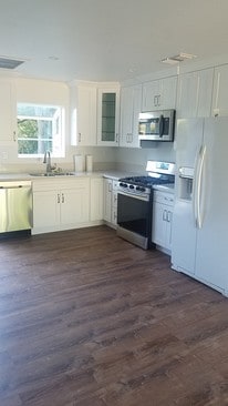 Kitchen - 6619 Daryn Dr