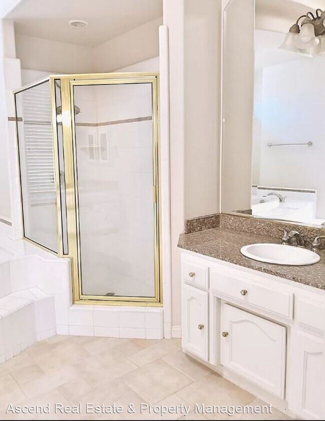 Foto del edificio - 4 br, 3 bath House - 1609 Wedgewood Dr