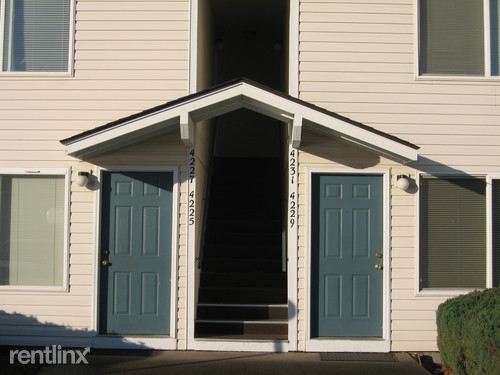 Building Photo - 4427 Satter Dr NE