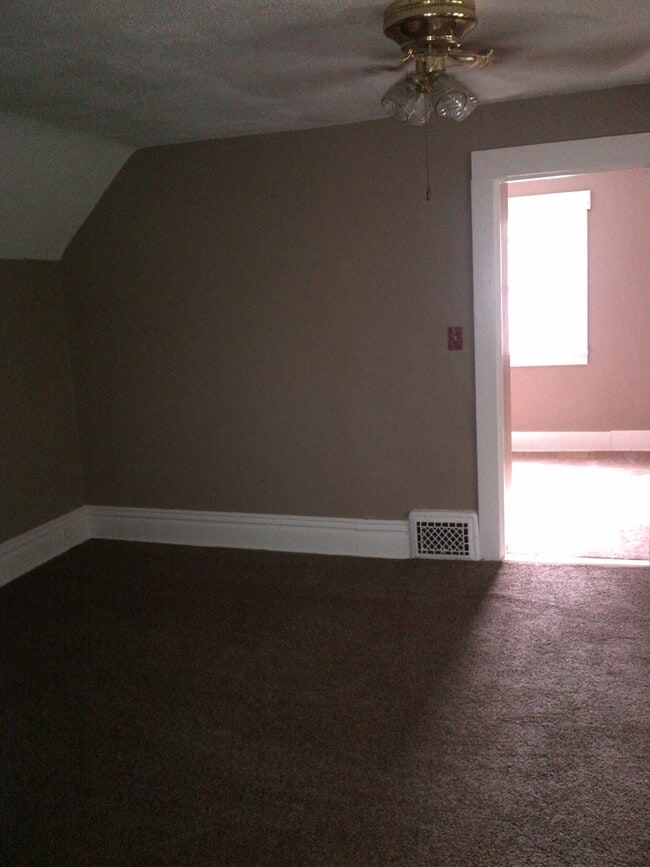 upstairs bedroom #3 - 23 highland avenue