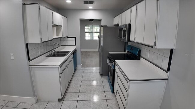 Foto del edificio - 11742 Whitewing Ct