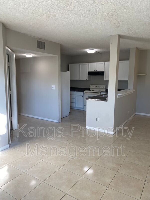 Building Photo - 11451 NW 35th St