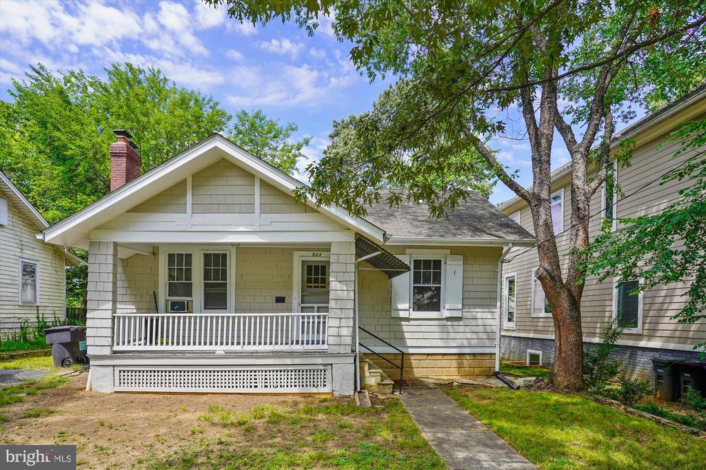Primary Photo - 804 N Danville St