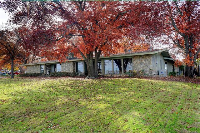 Foto del edificio - 600 E Tarrant St